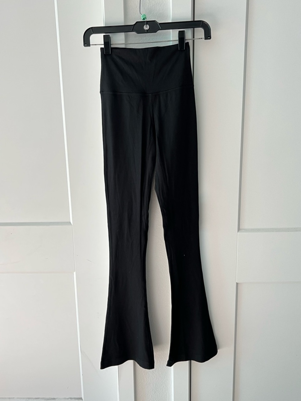 Lululemon Black Align High Rise Ribbed Mini Flare Pants Sz 2